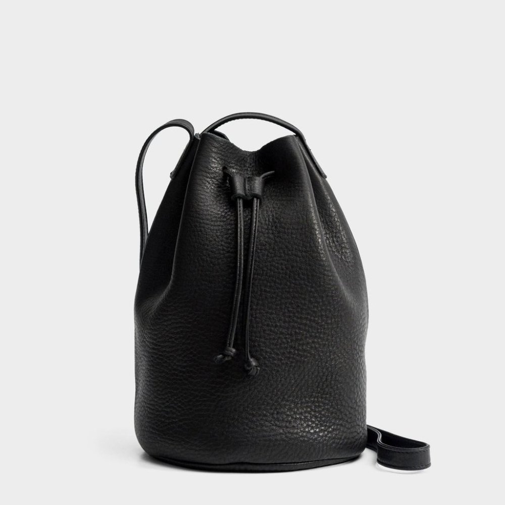 BAGGU Black Drawstring Purse